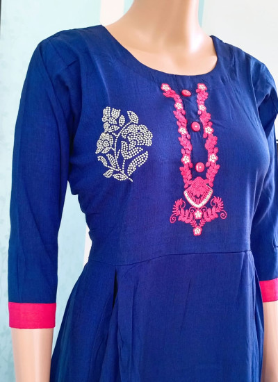 WOMEN KURTA