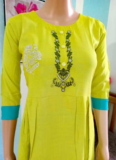 WOMEN KURTA