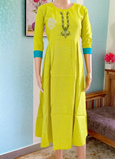 WOMEN KURTA